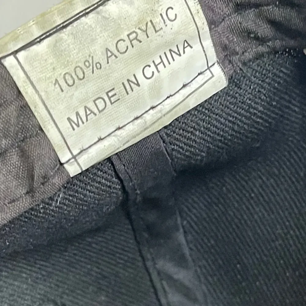 black ball cap excellent
